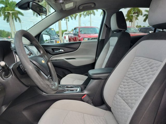 Used 2021 Chevrolet Equinox LS w/ LS Convenience Package FWD image 23