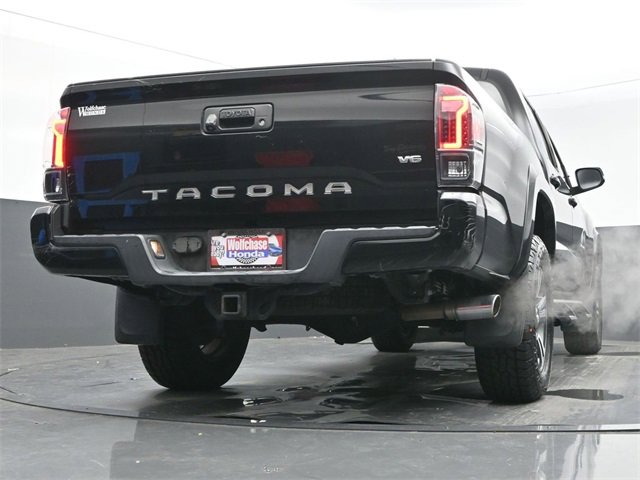 Used 2017 Toyota Tacoma SR5 image 24