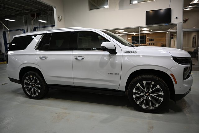 New 2026 Chevrolet Tahoe High Country w/ LPO, Illumination Package image 5