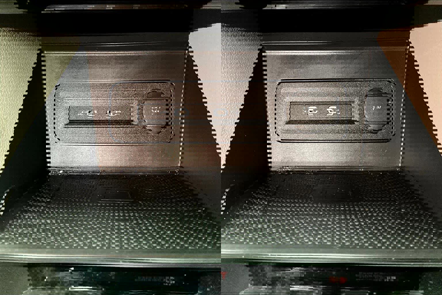 Used 2023 Volkswagen Atlas SE w/ Panoramic Sunroof Package image 36