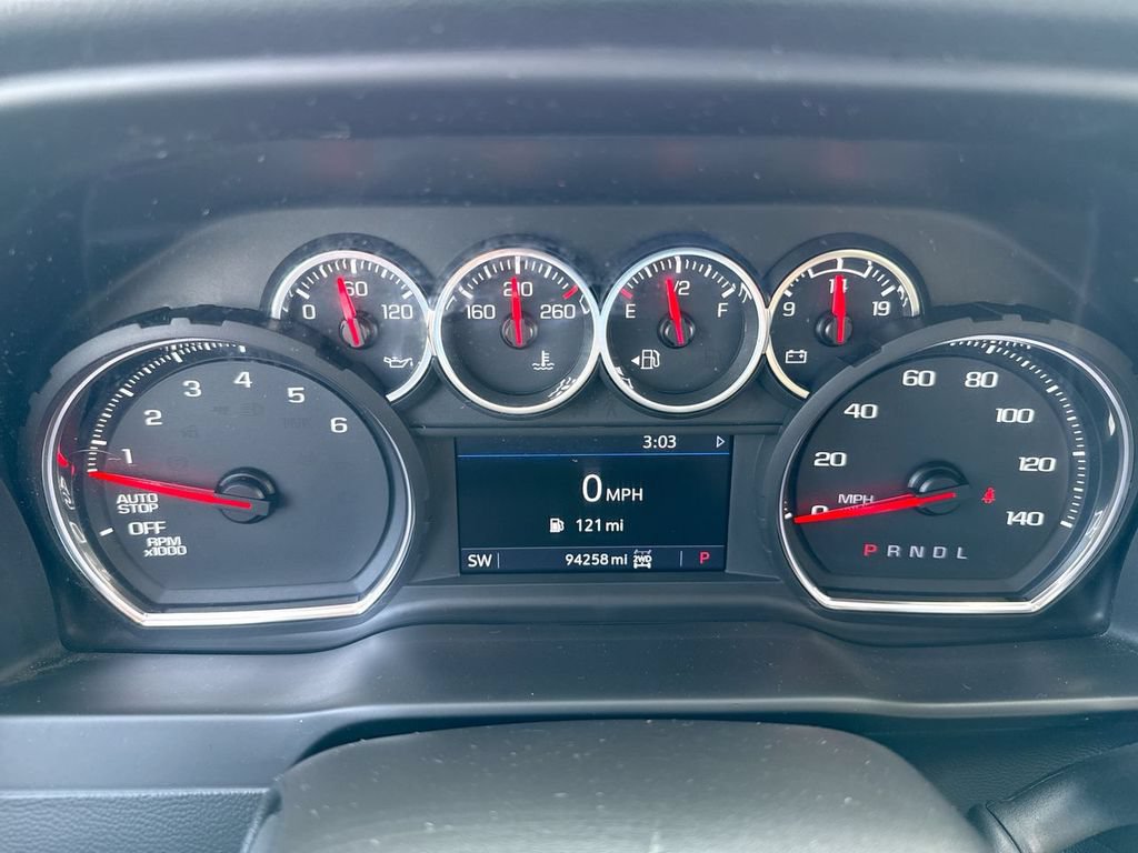 Used 2020 Chevrolet Silverado 1500 LT w/ Convenience Package AWD/4WD image 15