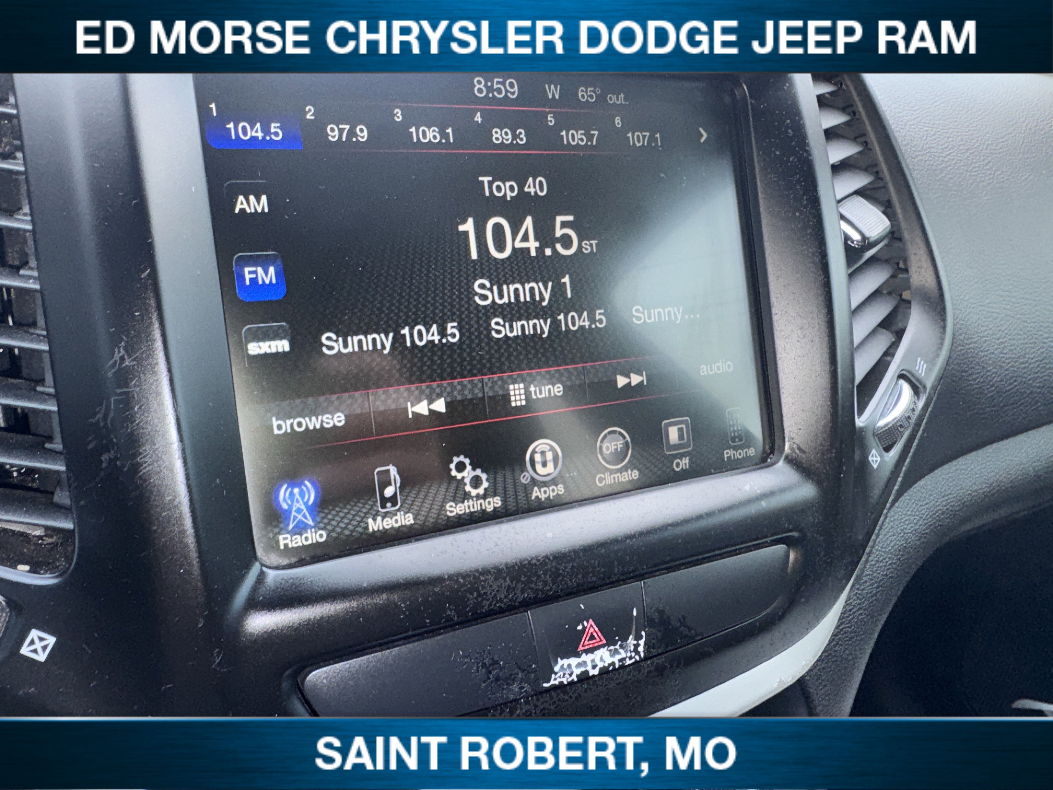 Used 2018 Jeep Cherokee Latitude Plus image 14