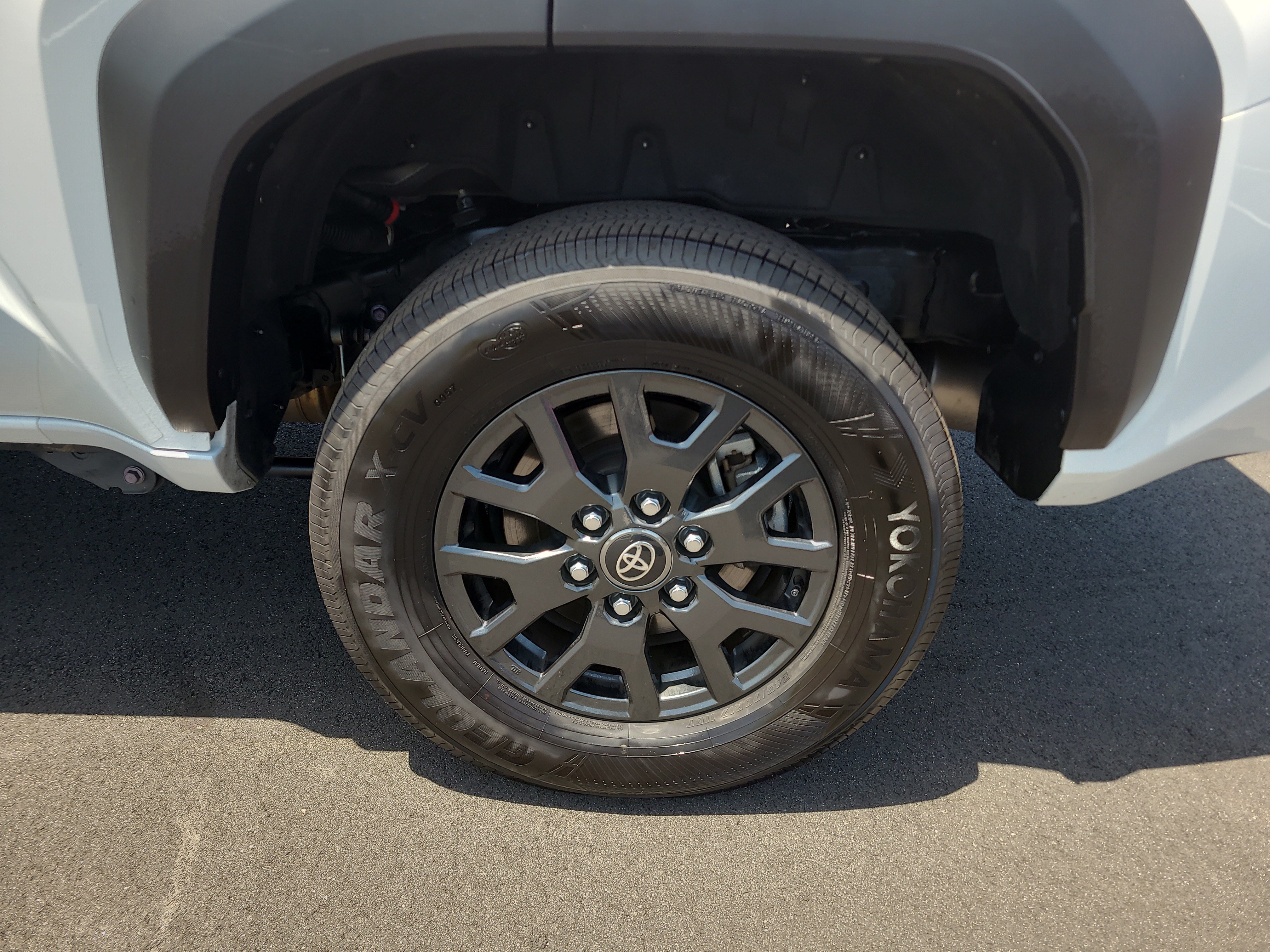 Certified 2025 Toyota 4Runner SR5 AWD/4WD image 10