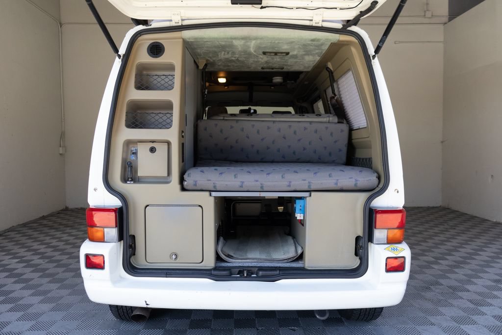 Used 1997 Volkswagen Eurovan Camper FWD image 16