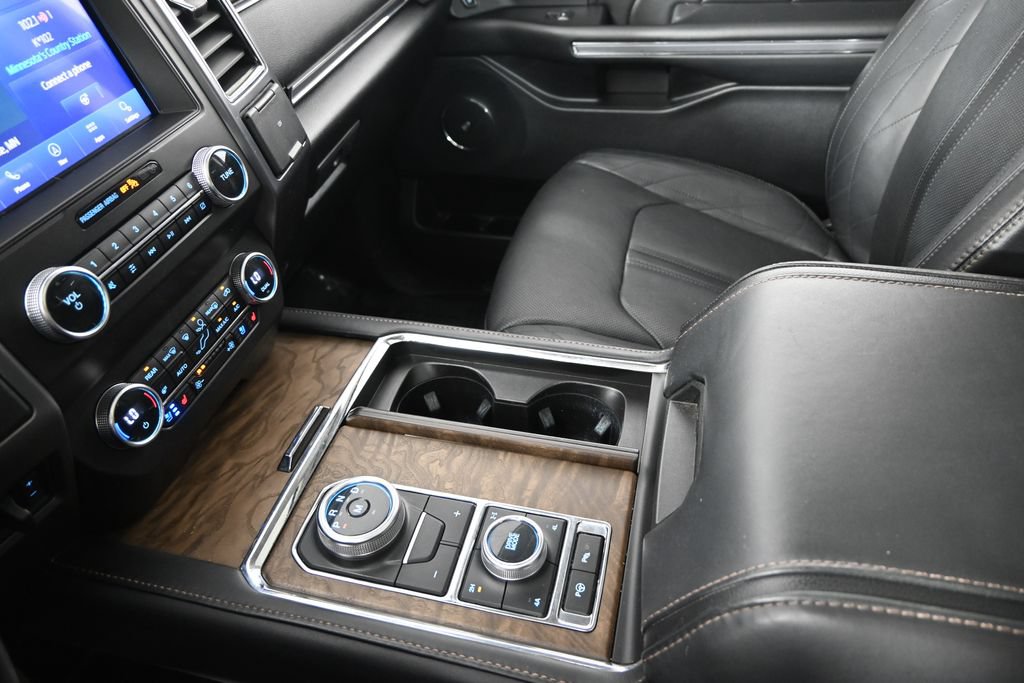 Used 2021 Ford Expedition Max Platinum AWD/4WD image 39