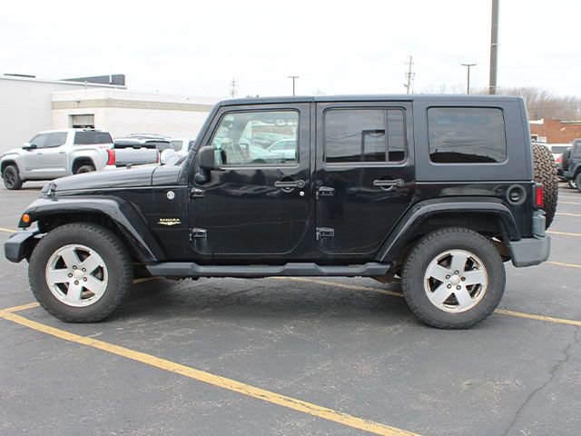 Used 2008 Jeep Wrangler Unlimited Sahara w/ Dual Top Group image 7