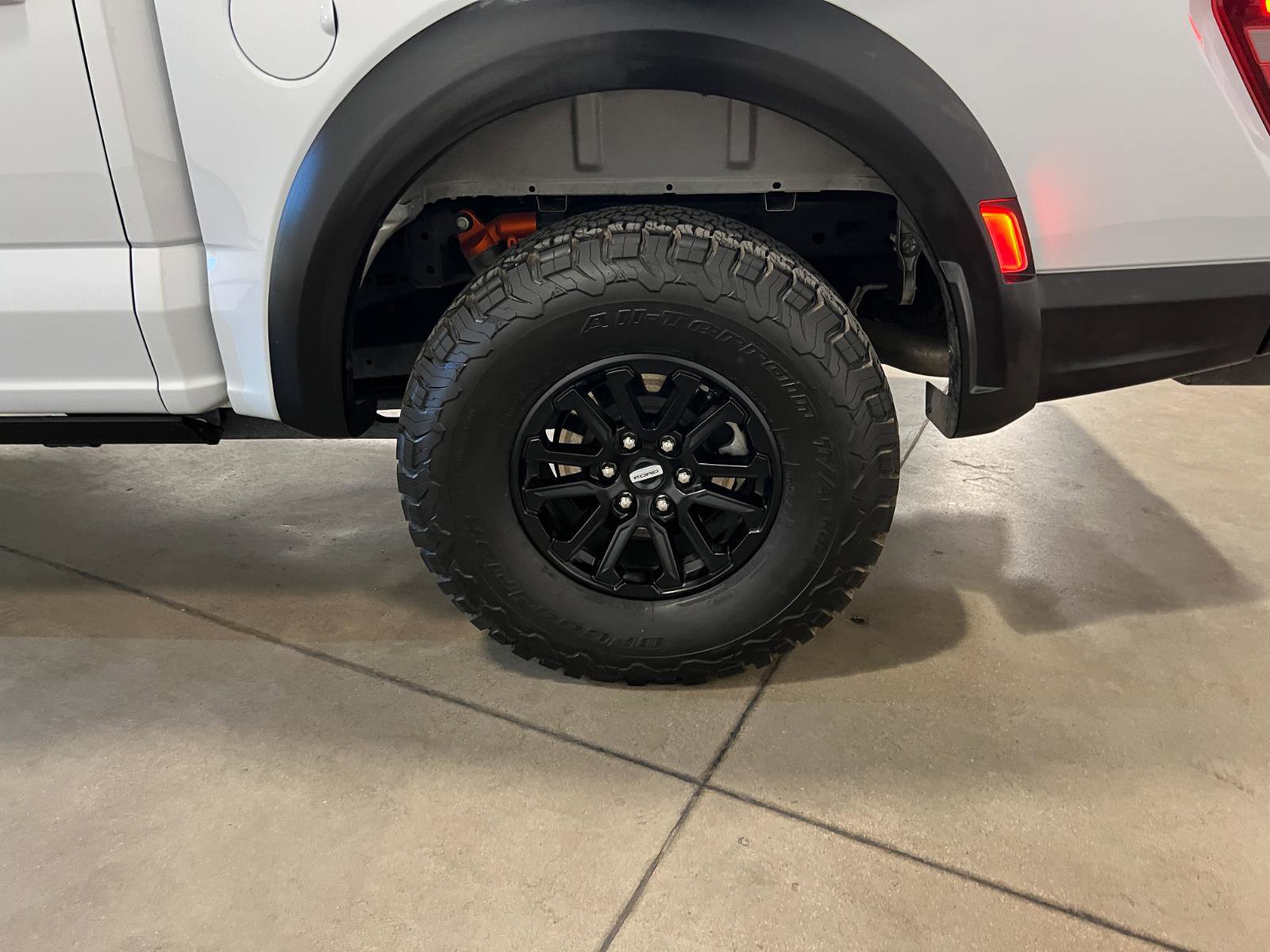 Used 2025 Ford F150 Raptor AWD/4WD image 42