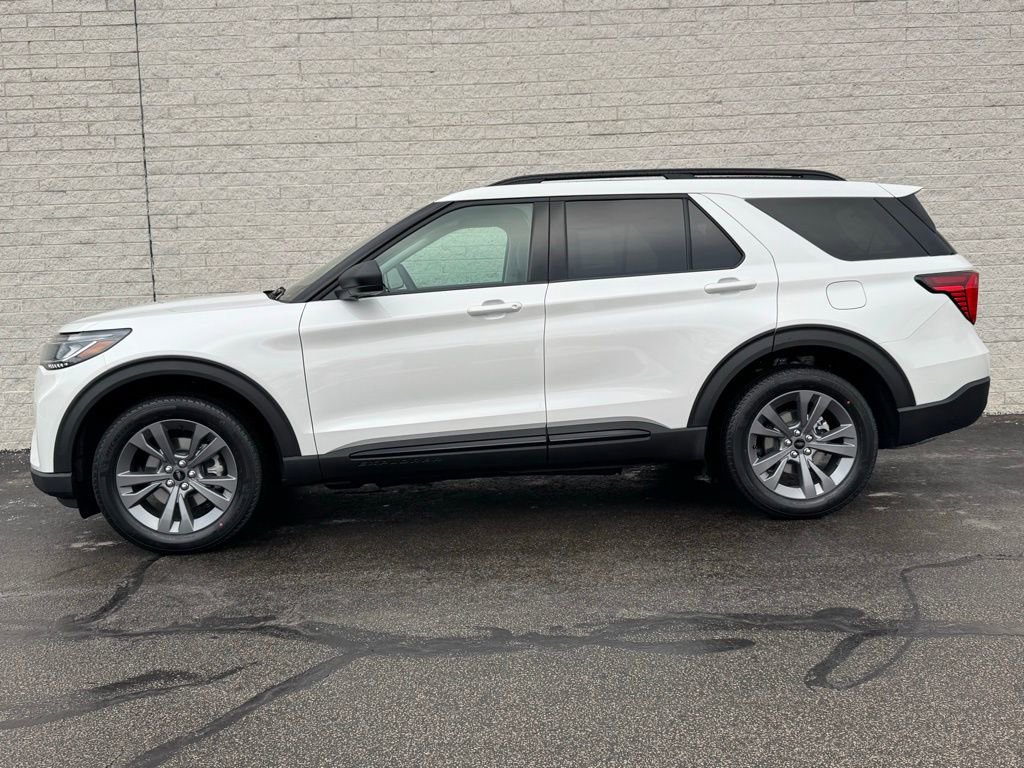 New 2026 Ford Explorer Active w/ Active Comfort Package image 8