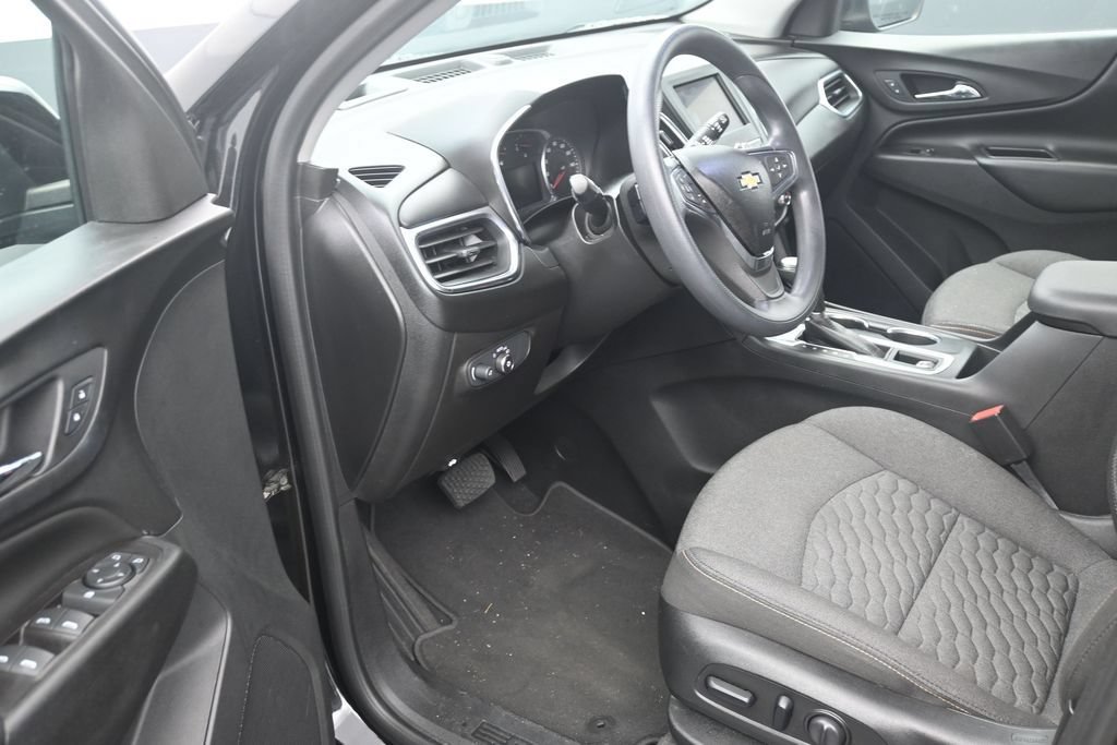 Used 2020 Chevrolet Equinox LT AWD/4WD image 10