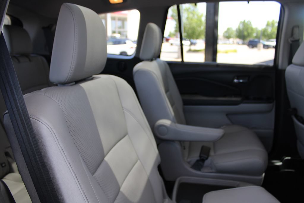 Used 2019 Honda Pilot Elite image 61