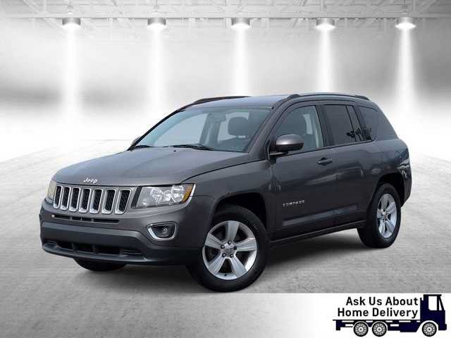 Used 2017 Jeep Compass Latitude AWD/4WD image 1
