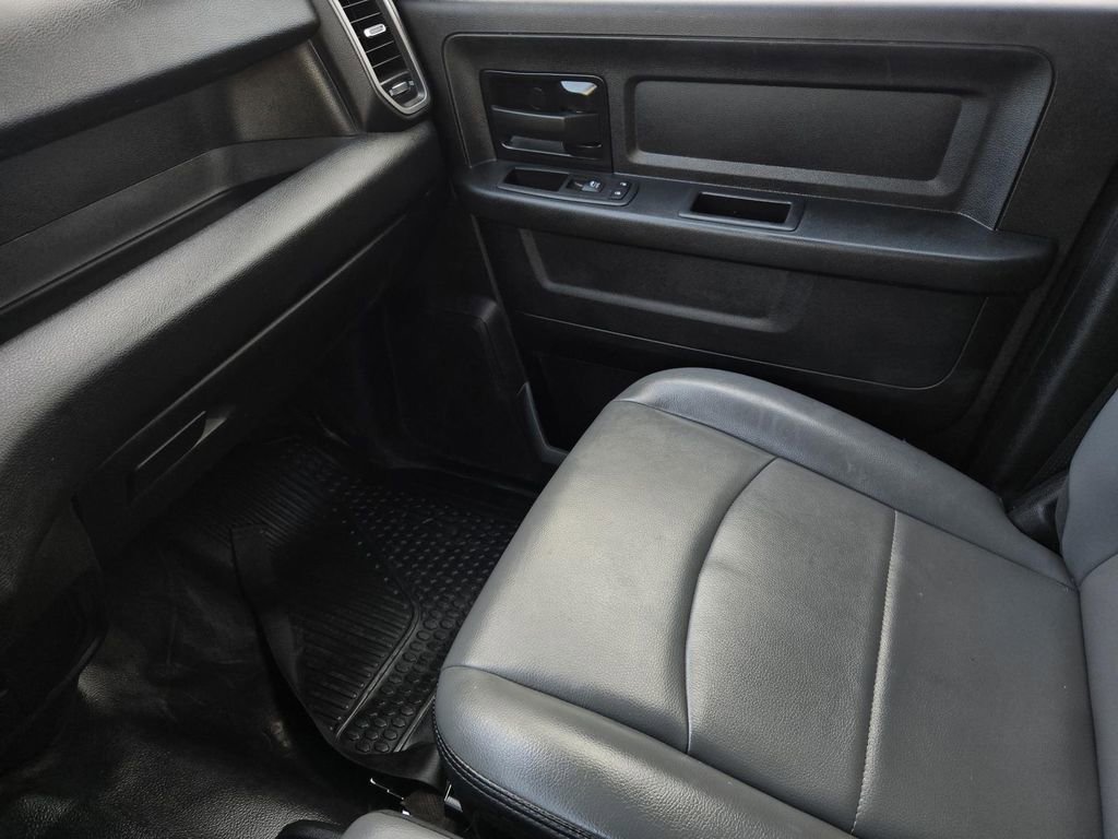 Used 2023 RAM 3500 Tradesman w/ Chrome Appearance Group image 25