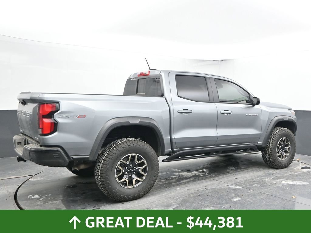 Used 2024 Chevrolet Colorado ZR2 w/ ZR2 Convenience Package III image 12