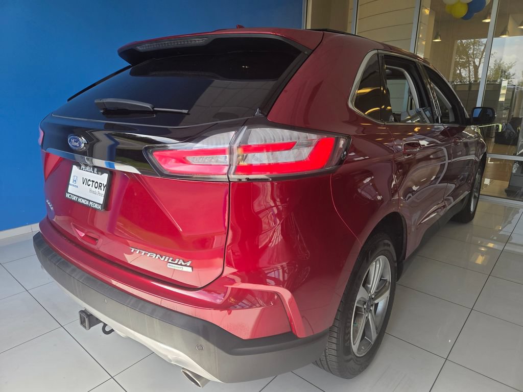 Used 2019 Ford Edge Titanium w/ Cold Weather Package AWD/4WD image 6