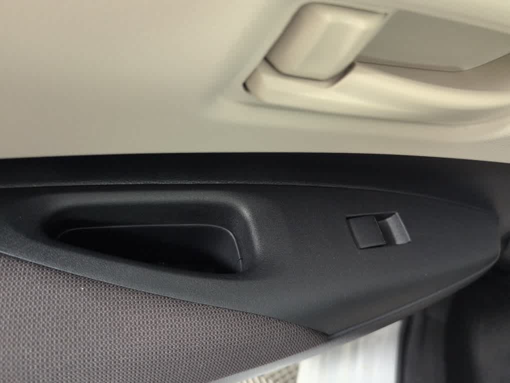 Used 2026 Toyota Corolla LE FWD image 22