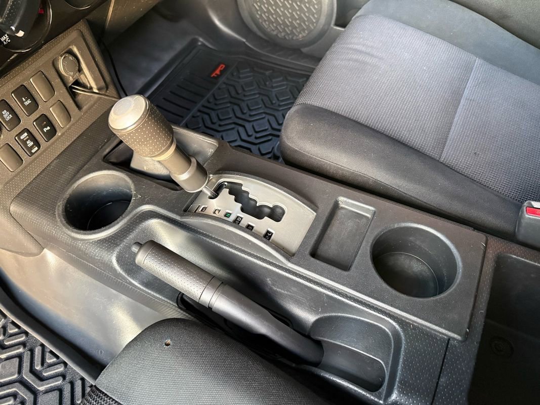 Used 2007 Toyota FJ Cruiser 4WD image 29