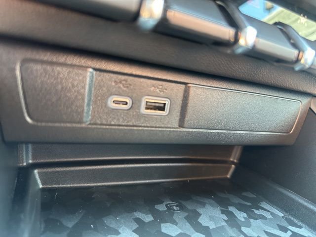 New 2025 Chevrolet Colorado LT w/ LT Convenience Package image 19