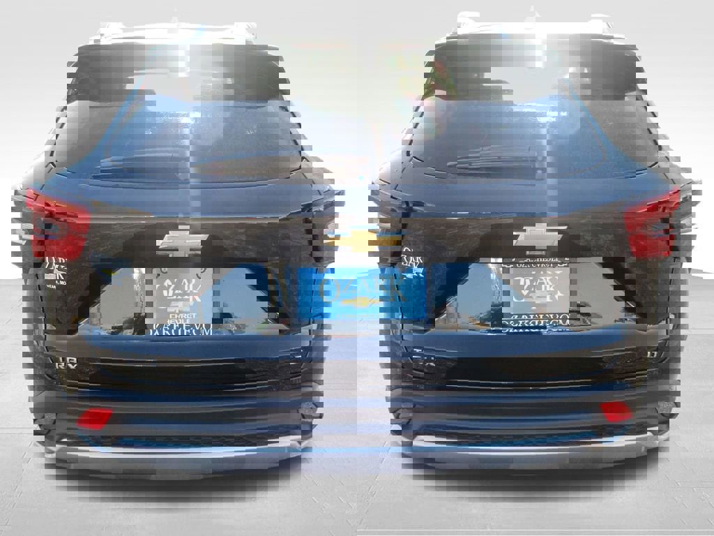 New 2026 Chevrolet Trax LT FWD image 4