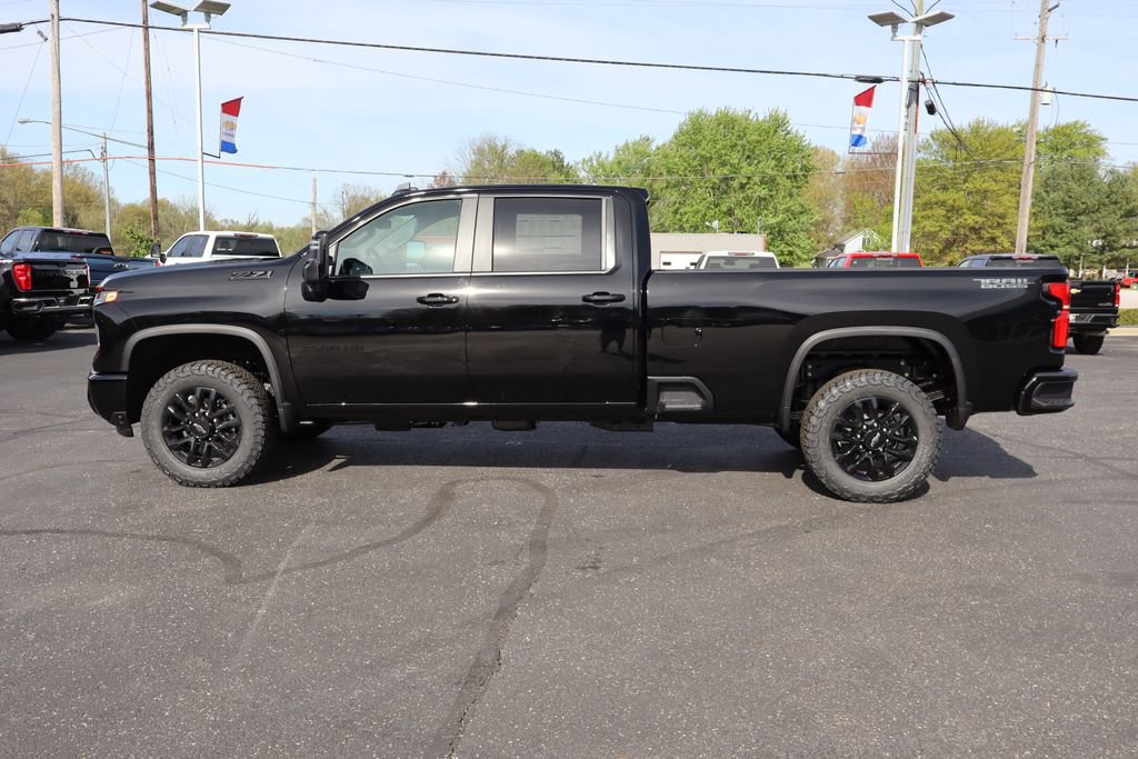 New 2026 Chevrolet Silverado 3500 LT AWD/4WD image 18