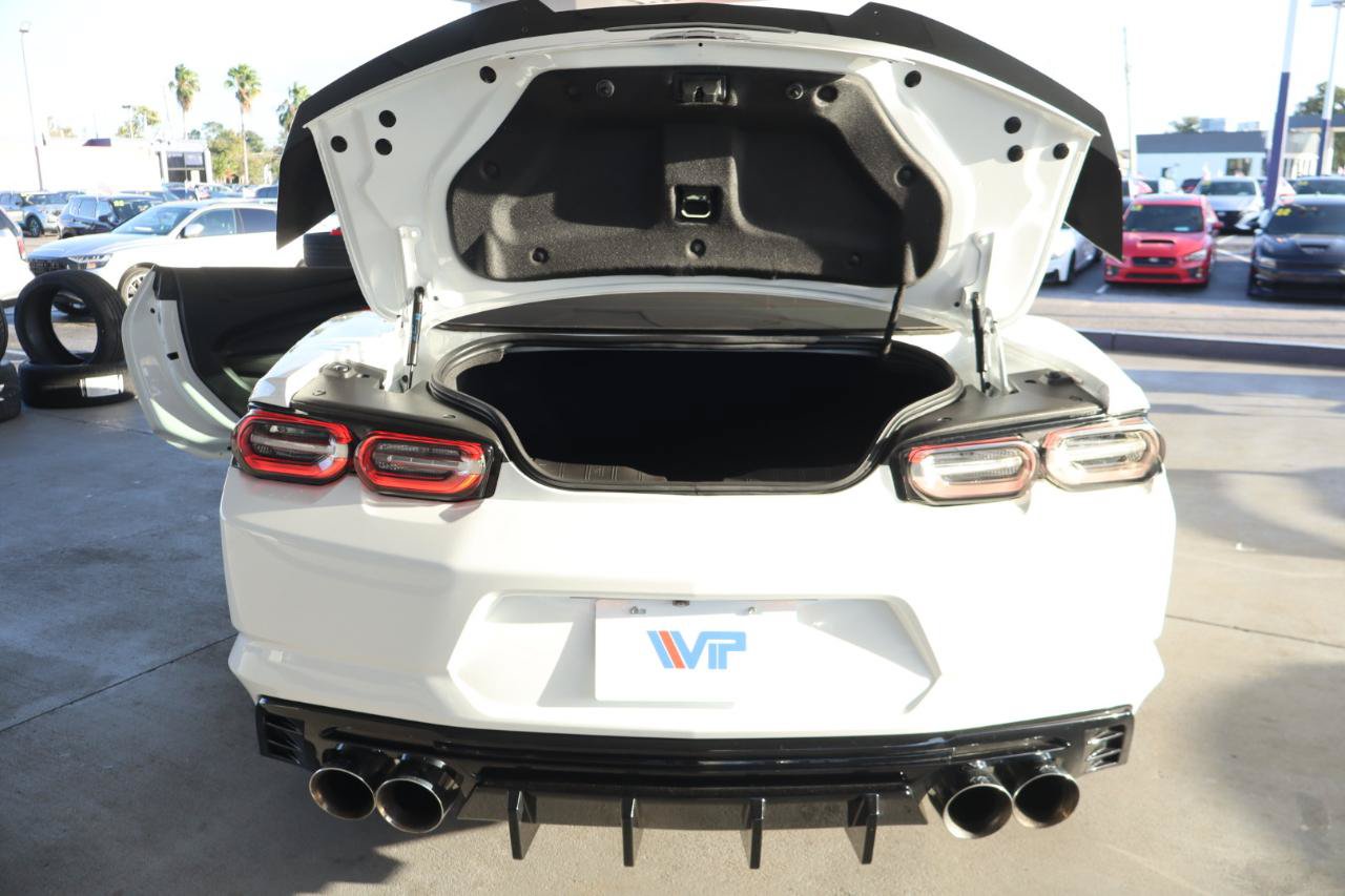 Used 2022 Chevrolet Camaro LT RWD image 31