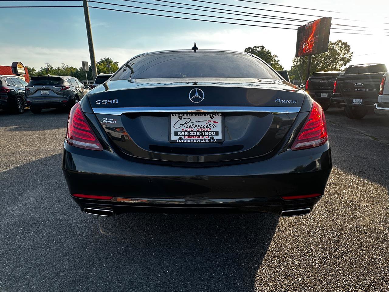 Used 2015 Mercedes-Benz S 550 4MATIC Sedan image 7