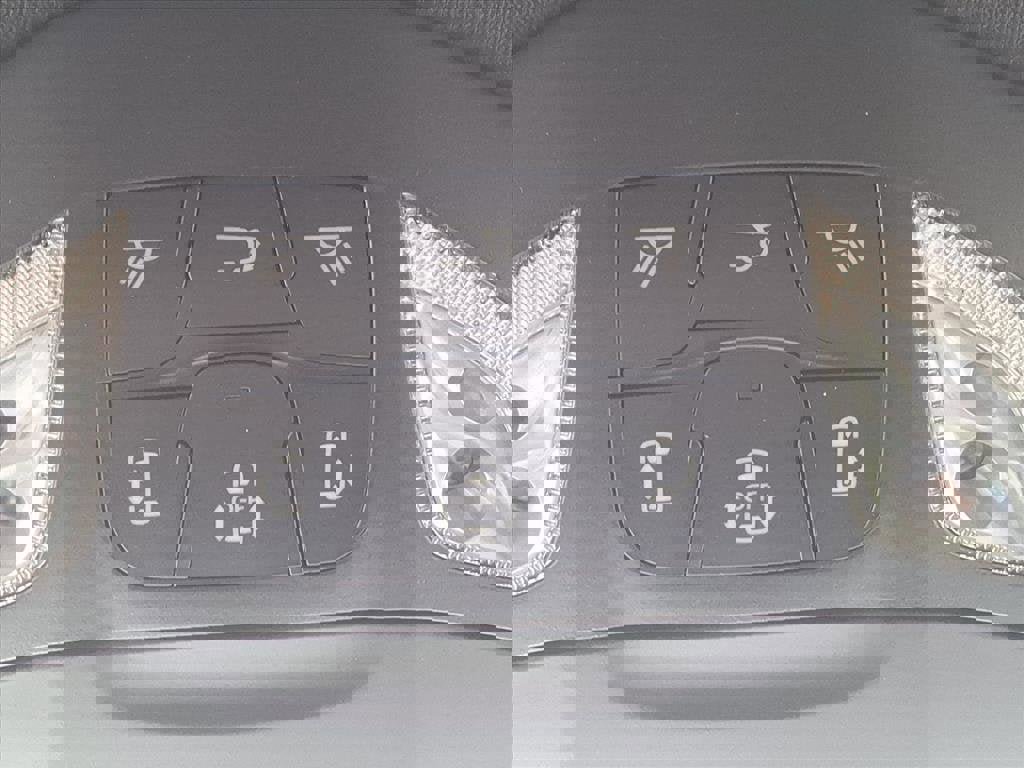 New 2026 Chrysler Voyager LX image 15