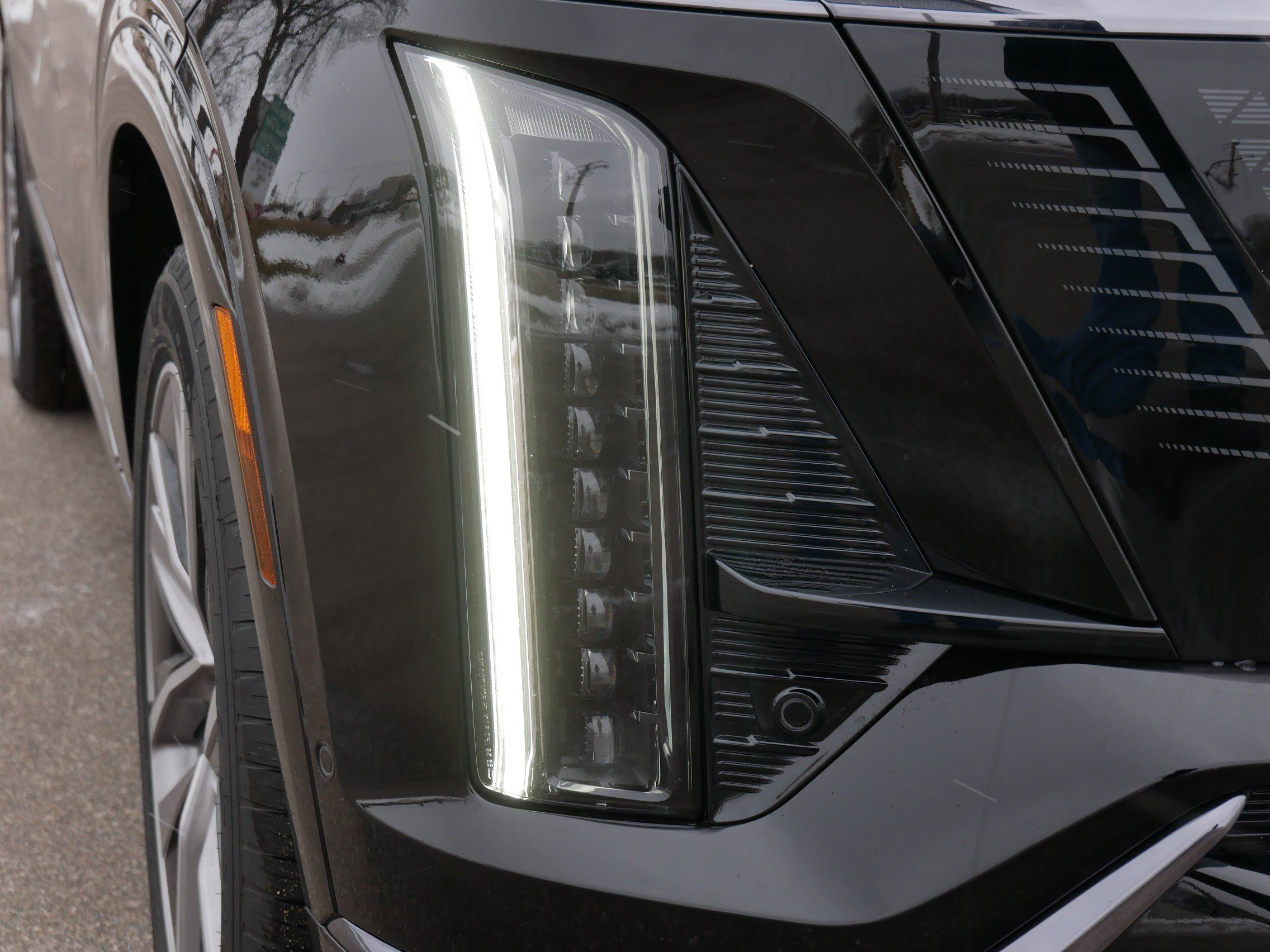 New 2026 Cadillac Vistiq Sport image 14