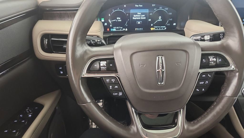 Used 2022 Lincoln Nautilus Reserve image 20