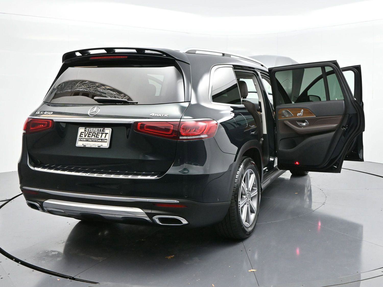 Used 2023 Mercedes-Benz GLS 450 4MATIC image 44