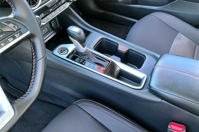 Certified 2025 Nissan Sentra SR image 17