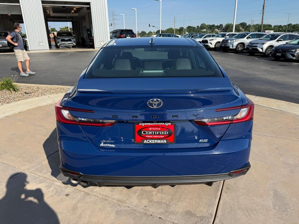 Certified 2025 Toyota Camry SE FWD image 9