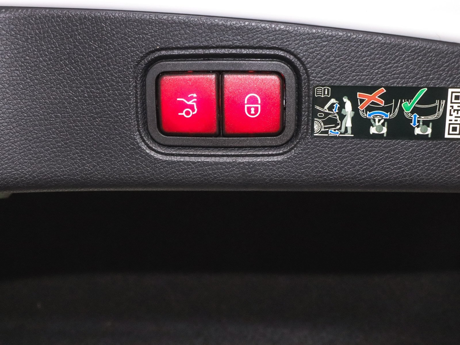 Used 2023 Mercedes-Benz E 53 AMG 4MATIC Coupe image 41