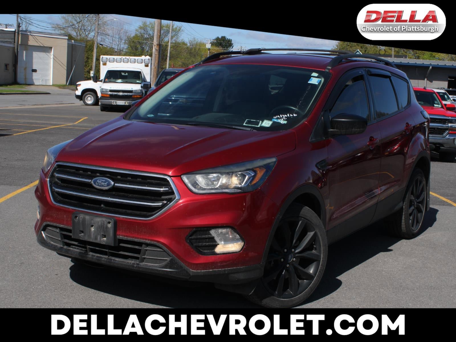 Used 2018 Ford Escape SE w/ SE Sport Appearance Package AWD/4WD image 1