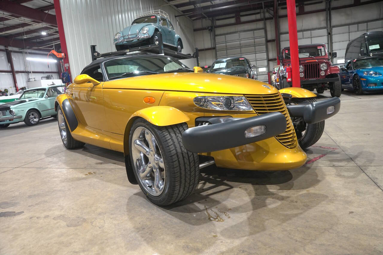 Used 2002 Chrysler Prowler RWD image 26
