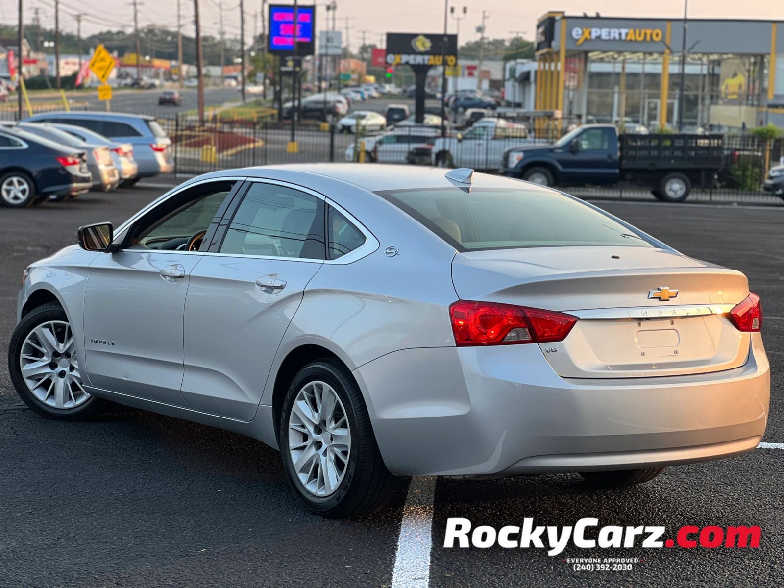 Used 2019 Chevrolet Impala LS FWD image 3