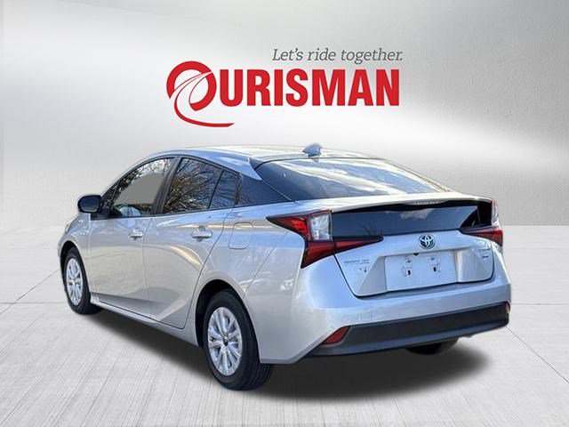 Used 2020 Toyota Prius L Eco image 4