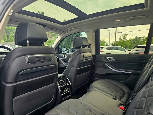 Used 2024 BMW X7 xDrive40i w/ Executive Package AWD/4WD image 26
