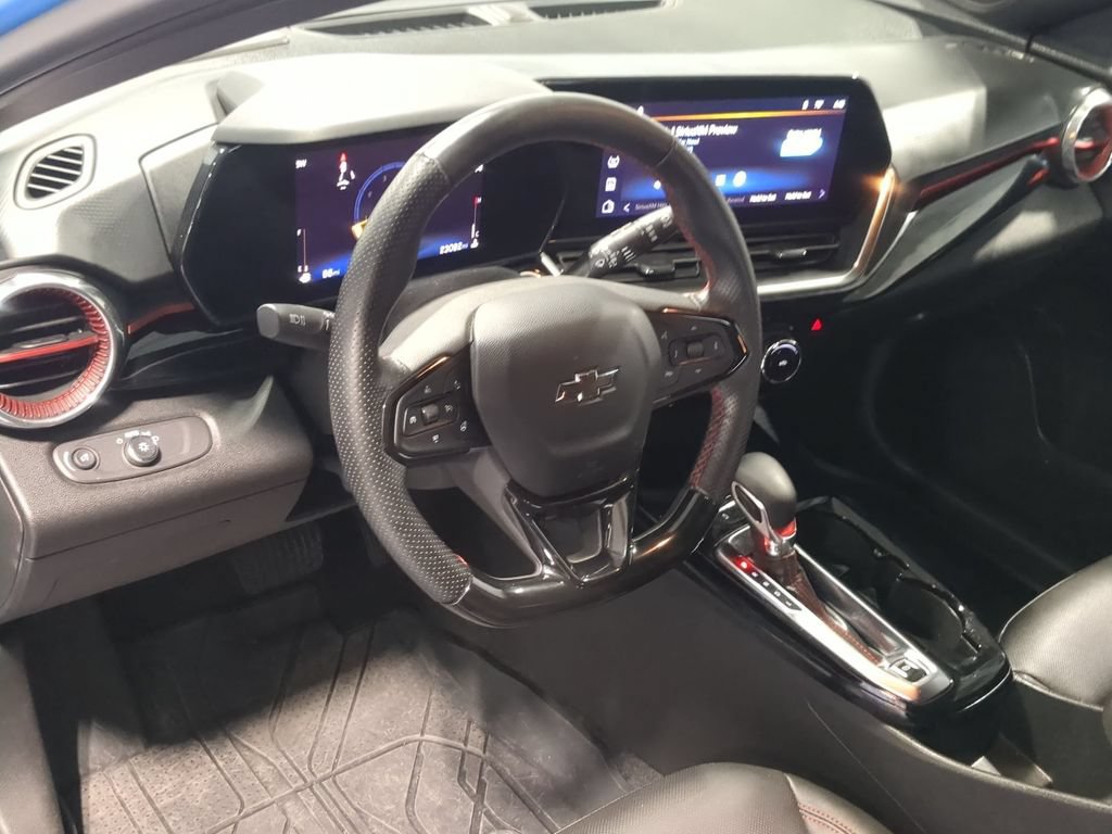 Used 2024 Chevrolet Trax RS w/ Driver Confidence Package FWD image 10