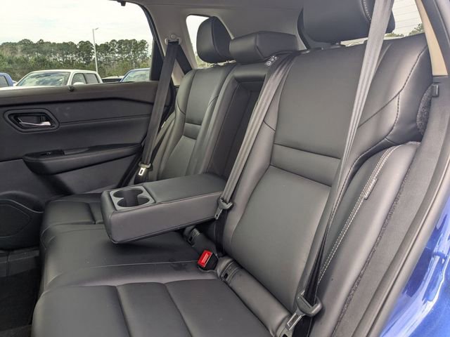 Used 2023 Nissan Rogue SL w/ SL Premium Package image 27