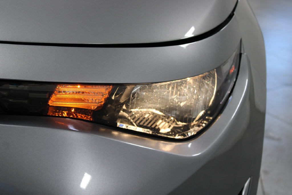 Used 2025 Kia Soul LX w/ LX Technology Package FWD image 12