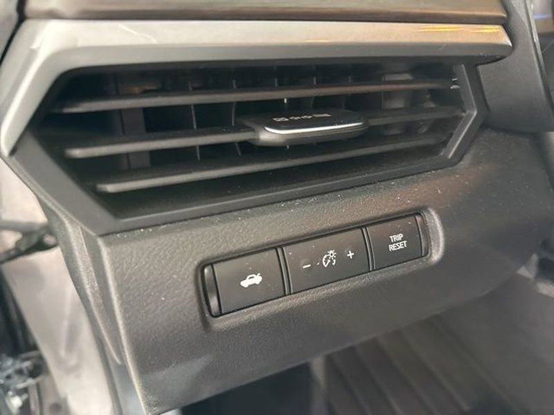 Used 2024 Nissan Altima 2.5 SV image 22