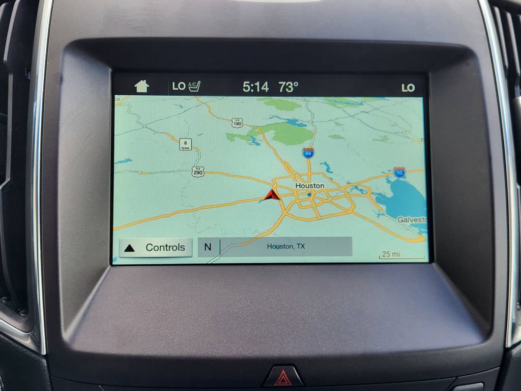 Used 2018 Ford Edge Sport w/ Equipment Group 401A AWD/4WD image 16