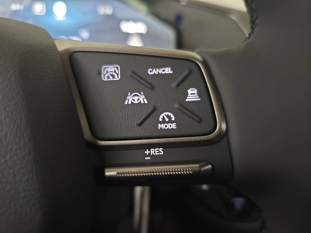 New 2026 Lexus ES 500e AWD/4WD image 18