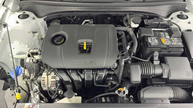 Used 2024 Kia Forte LXS w/ LXS Technology Package FWD image 30