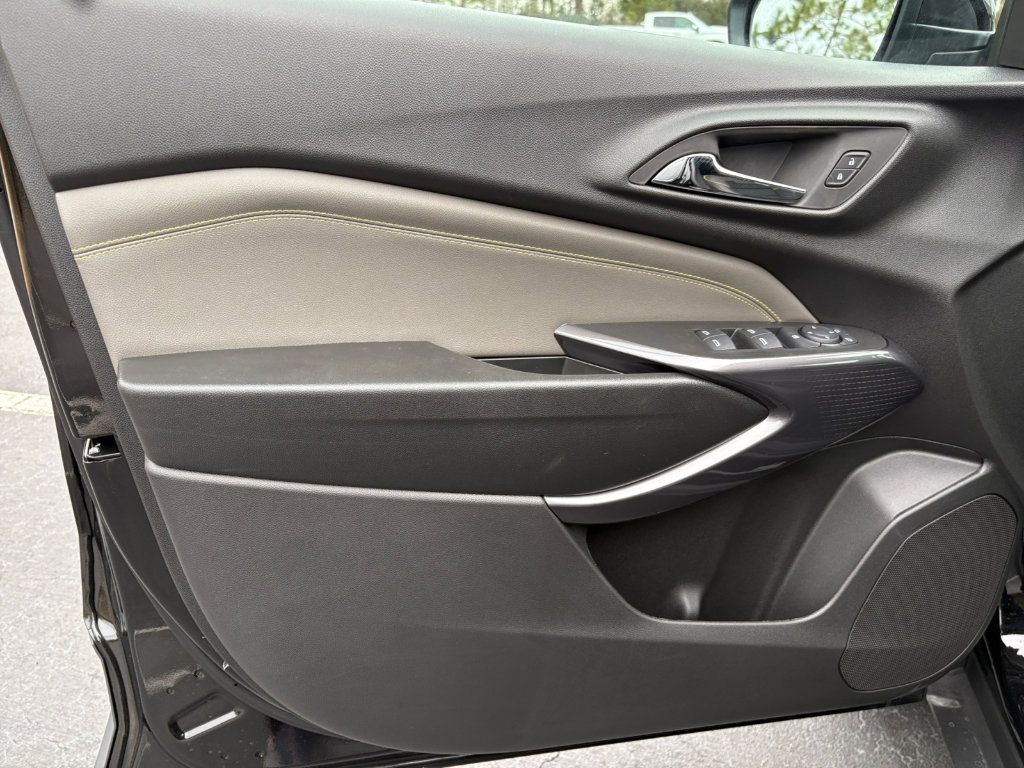 New 2026 Chevrolet Trax ACTIV w/ Driver Confidence Package FWD image 8