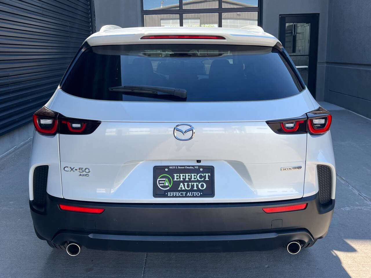 Used 2024 MAZDA CX-50 AWD 2.5 S w/ Weather Package image 12