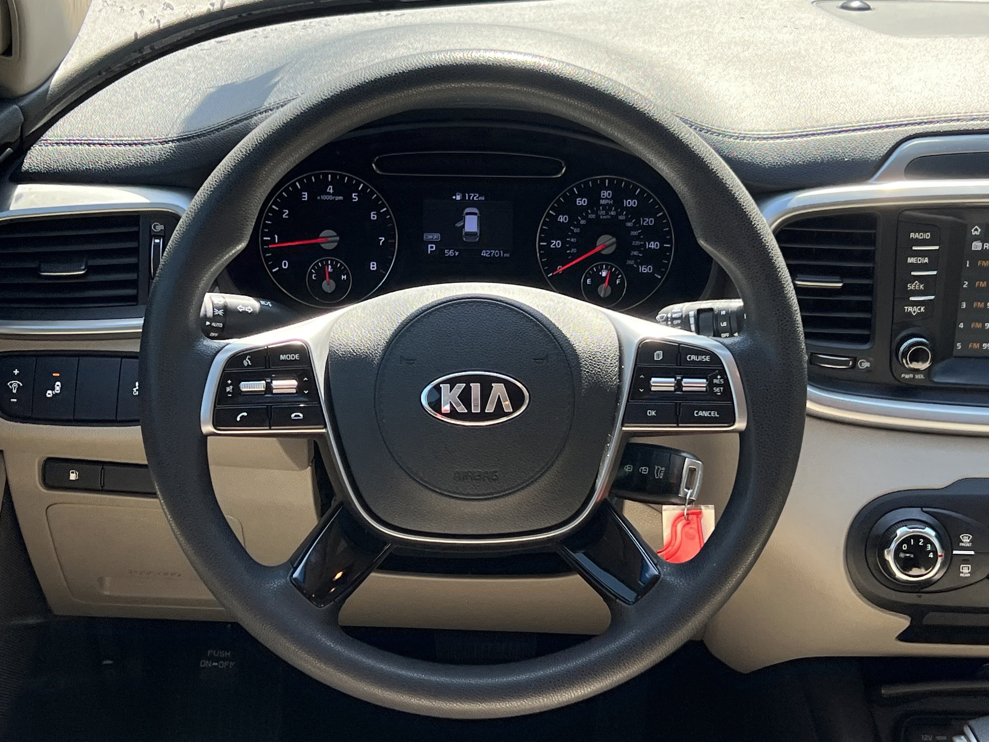 Used 2019 Kia Sorento FWD image 24