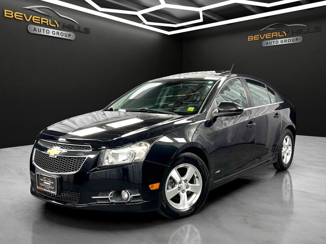 Used 2013 Chevrolet Cruze LT w/ All-Star Edition