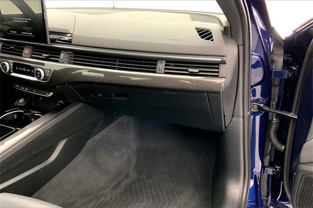 Certified 2022 Audi S4 Premium Plus w/ Premium Plus Package image 16