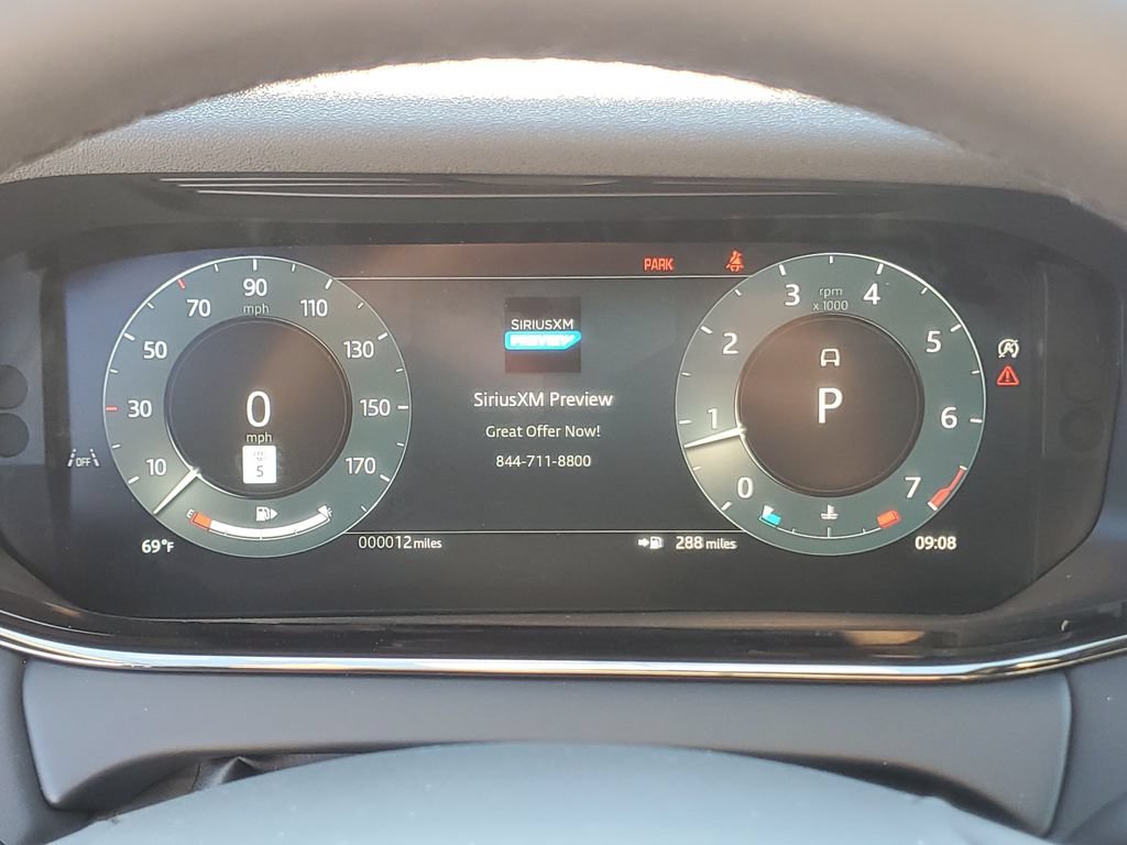 New 2026 Land Rover Range Rover Evoque S AWD/4WD image 15
